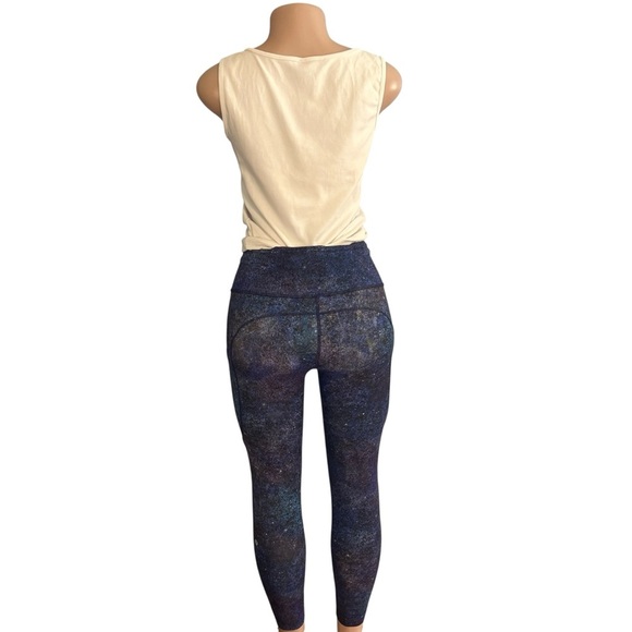 Lululemon Fast and Free Tight II 25"  Nulux Polar Lights Blue Multi - Picture 6 of 9